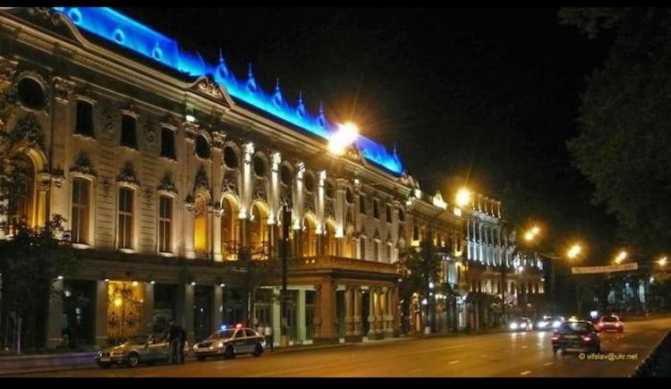 Rustaveli Apartment City Centre Tbilisi Exterior photo